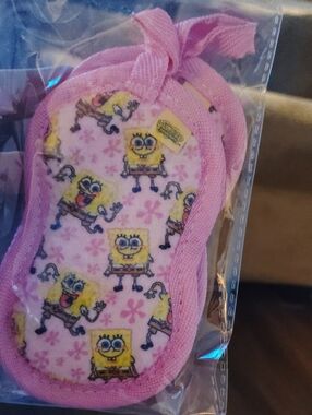 SpongeBob SquarePants Yellow & Pink Reusable Makeup Remover Pads - 2 Pack